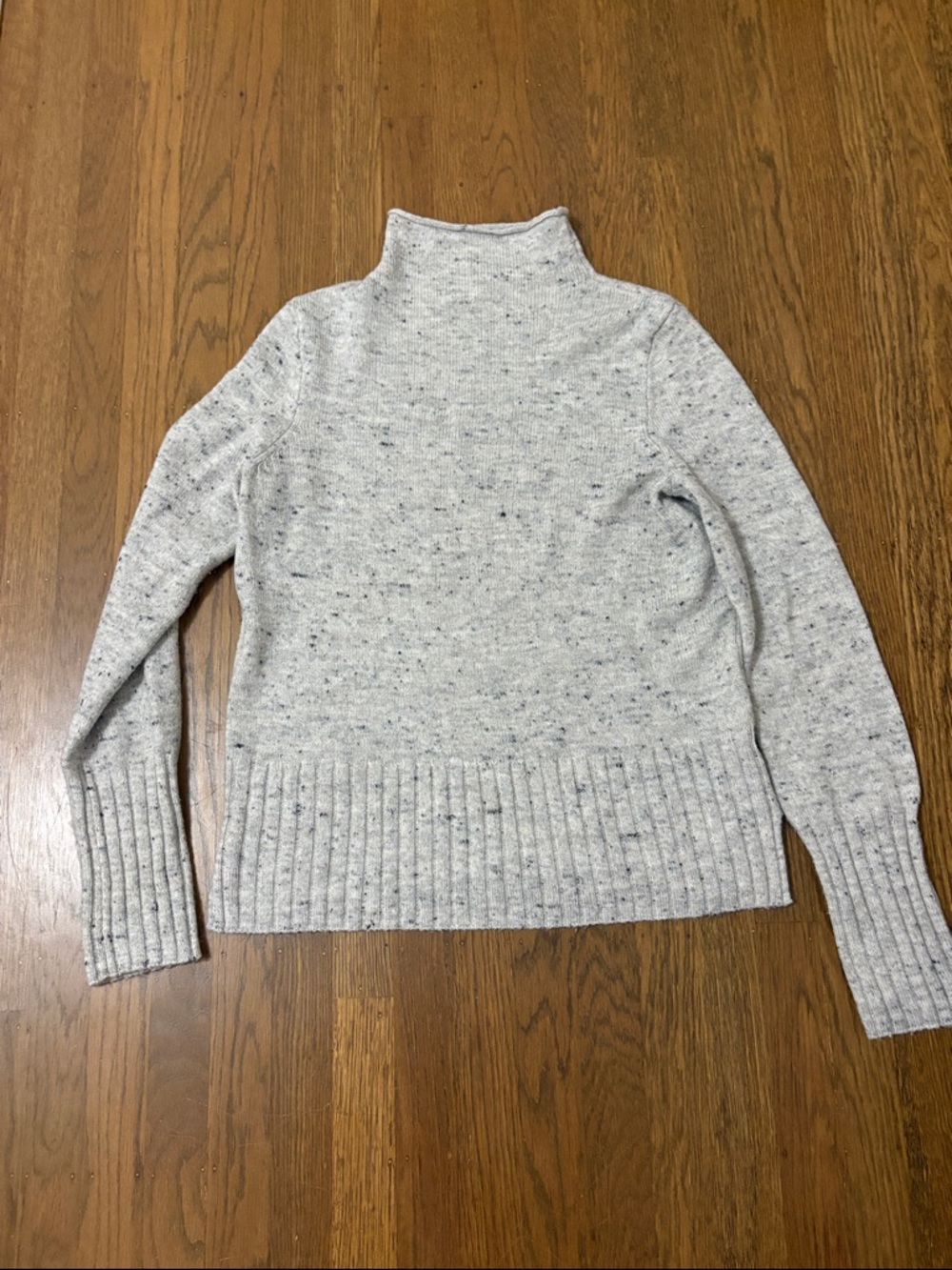 Madewell Women’s Light Gray Speckled Turtleneck Sweater size medium
